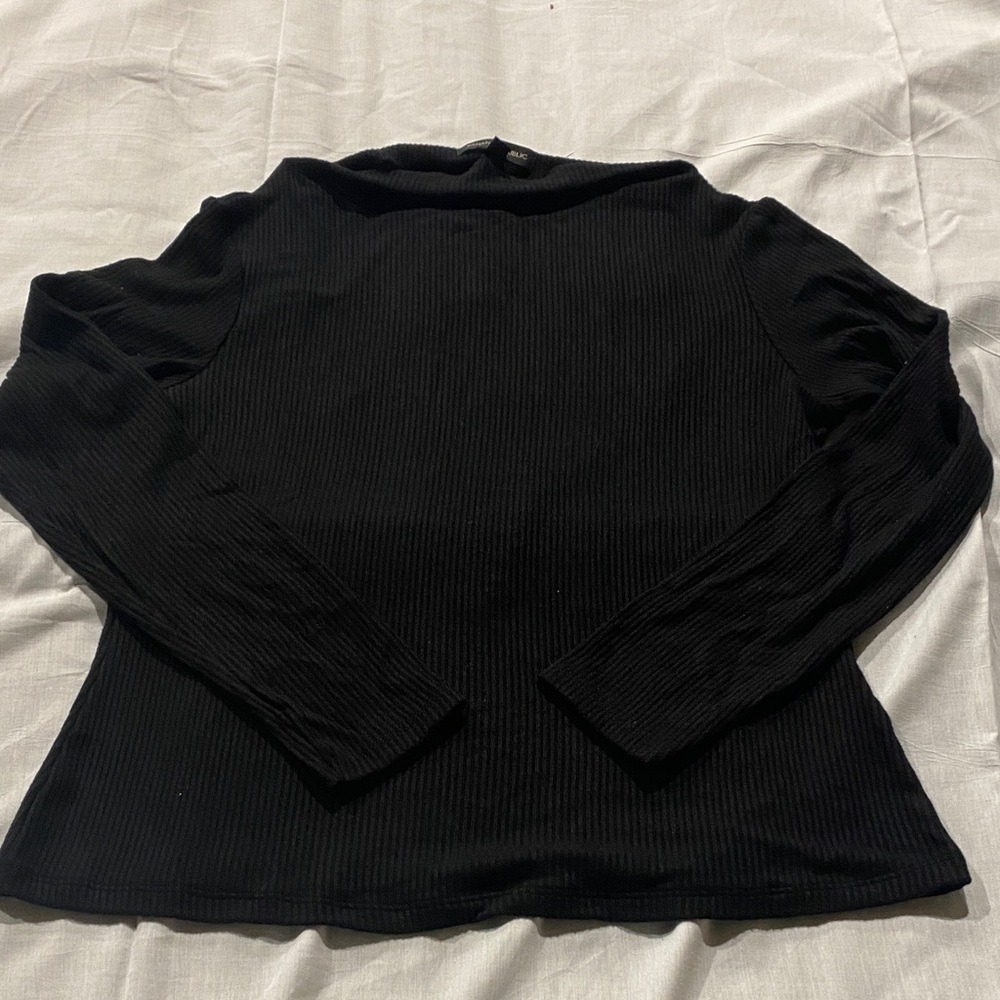 Banana Republic Elegant‎ Black Ribbed Long Sleeve Tee-NWOT